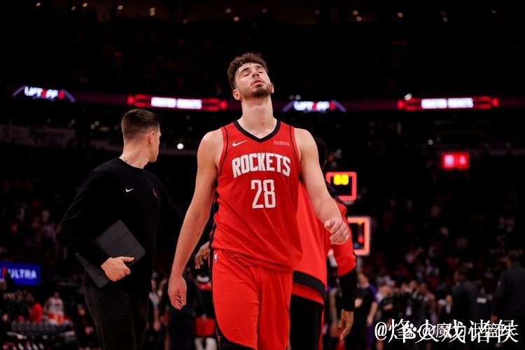 哈登带伤披甲作战!着Harden.10砍下13+3+6+3数据 哈登带伤披甲作战!着Harden.10砍下13+3+6+3数据