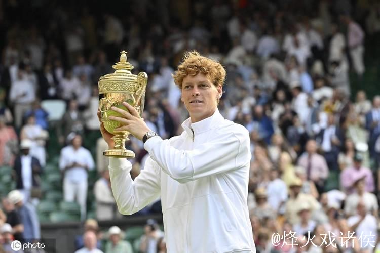 辛纳为何击败阿尔卡拉斯,荣膺ATP最受欢迎球员? 辛纳为何击败阿尔卡拉斯,荣膺ATP最受欢迎球员?